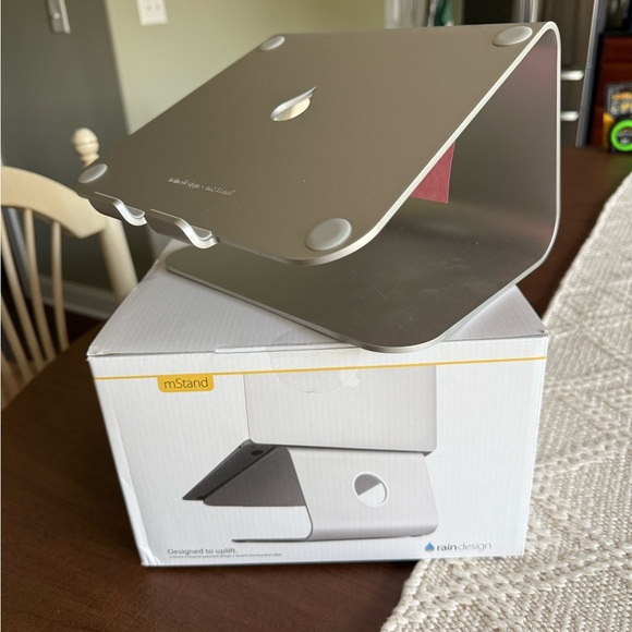 NWT RAIN Design mStand Laptop Stand Silver - Picture 1 of 10